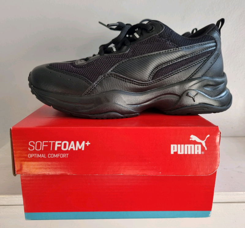 New. Puma black trainers | in Leicester 